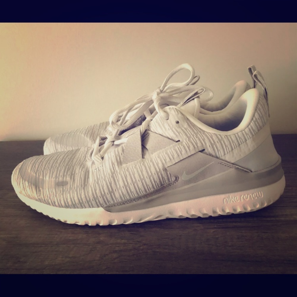 Nike Renew Arena Men's Running Size 14-Used